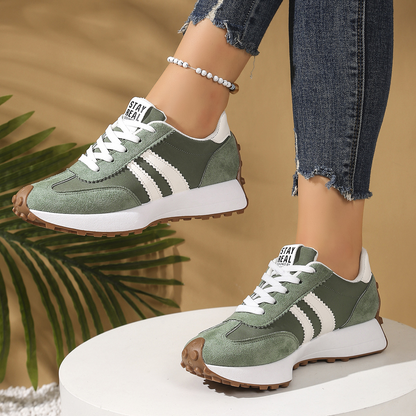 Cleo Sneakers